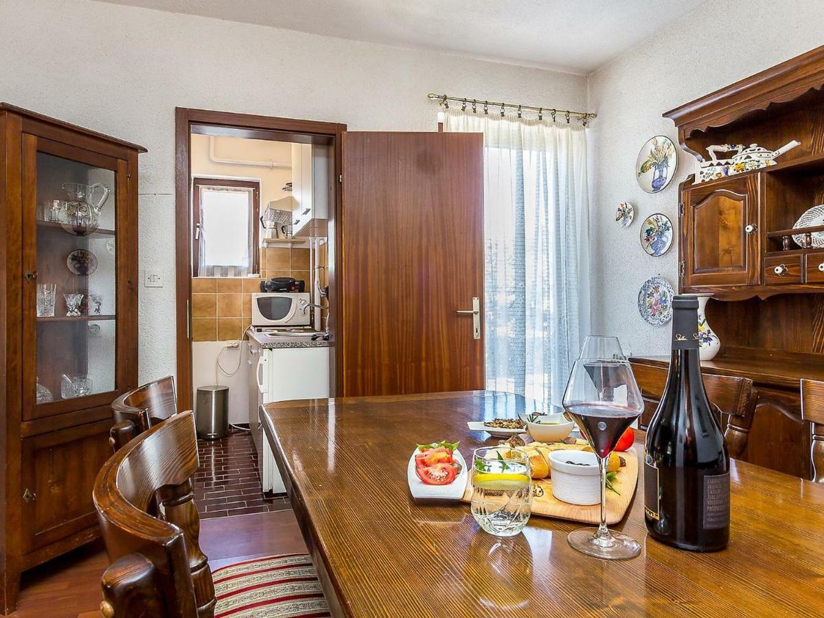Holiday Home Ermanna Pula Exterior foto